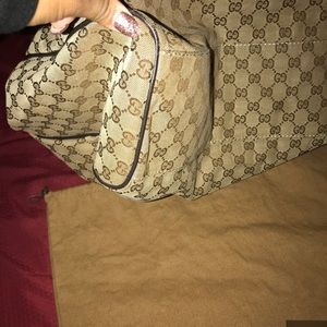 Authentic gucci large sukey monogram shoulder bag